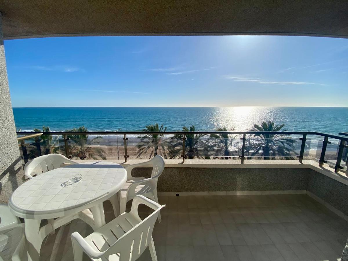 Beach Apartment In Calafell Kültér fotó